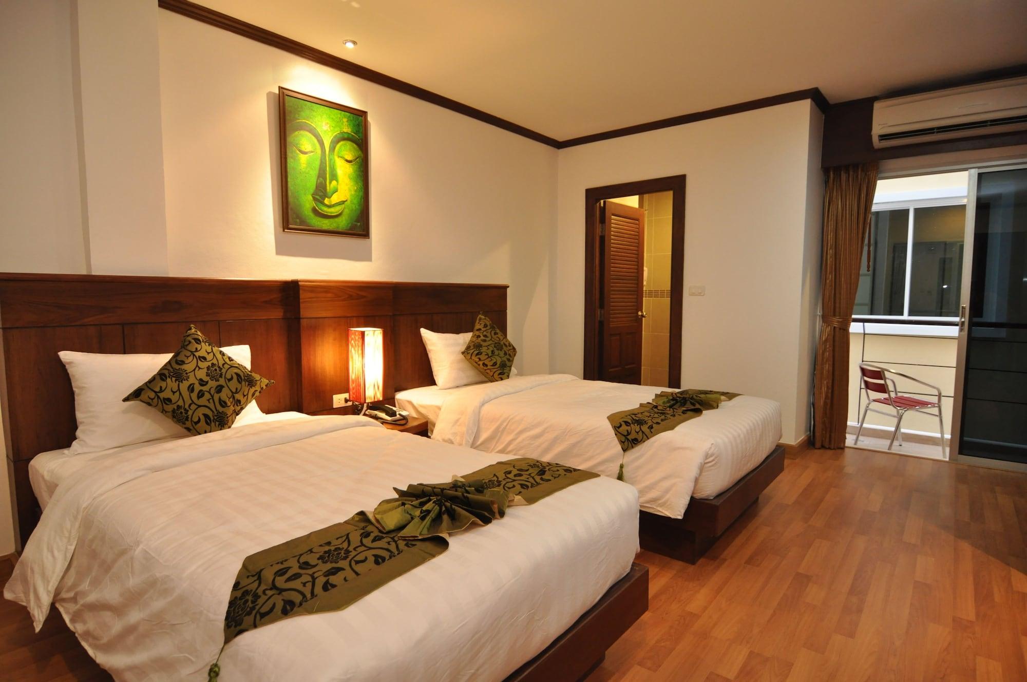 Hemingway'S Hotel Patong Bagian luar foto