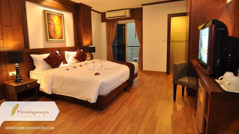 Hemingway'S Hotel Patong Bagian luar foto